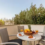 Rok 3 By Interhome Pola