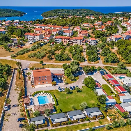 Rok 3 By Interhome Пула